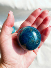 Load image into Gallery viewer, Blue Apatite Sphere