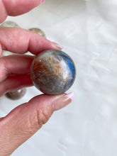 Load image into Gallery viewer, Sunstone Moonstone Mini Sphere