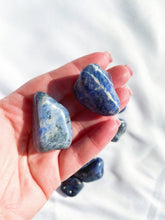 Load image into Gallery viewer, Sodalite Tumble